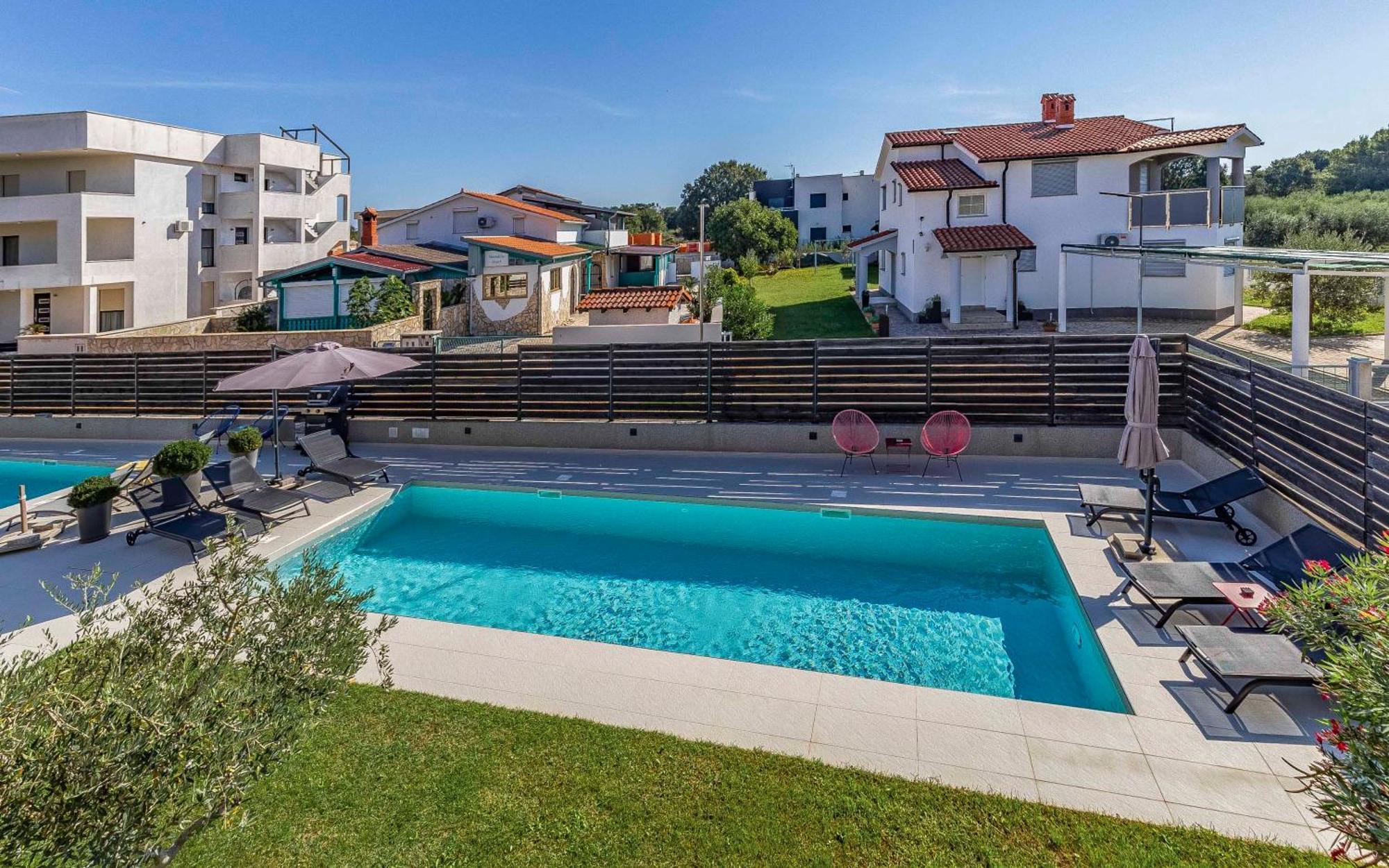 Ap Caci Mit Pool - Istriensonne 0712-0737 Apartment Medulin Exterior foto